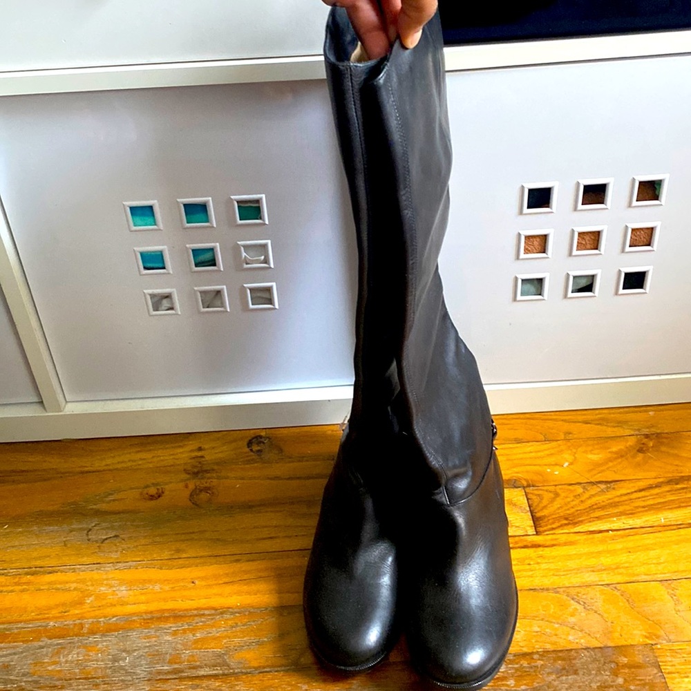 New Christian Louboutin Black Riding with Silver Chain Boots/Booties